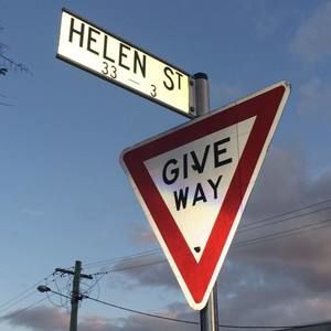 Meet your Posher, Helen